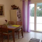 Rollstuhltauglich- Terrassen Am Felsenstrand By Interhome *