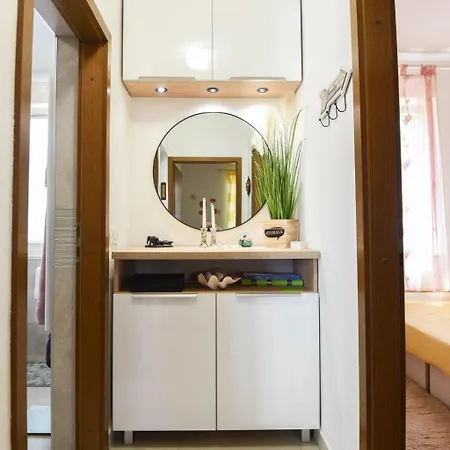 Rollstuhltauglich- Terrassen Am Felsenstrand By Interhome * Bater